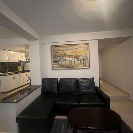 Tirana Center Apartment 外观 照片